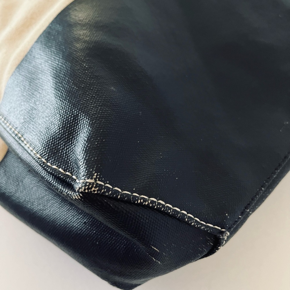 Tommy Hilfiger Canvas & Vinyl Tote Bag Travel Bag Tommy Hilfiger Bag gold charm - Picture 8 of 16